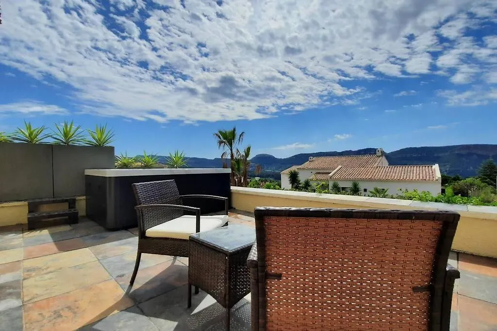 Reves De Vie, Studio Port Miou Perle Rare A Cassis France